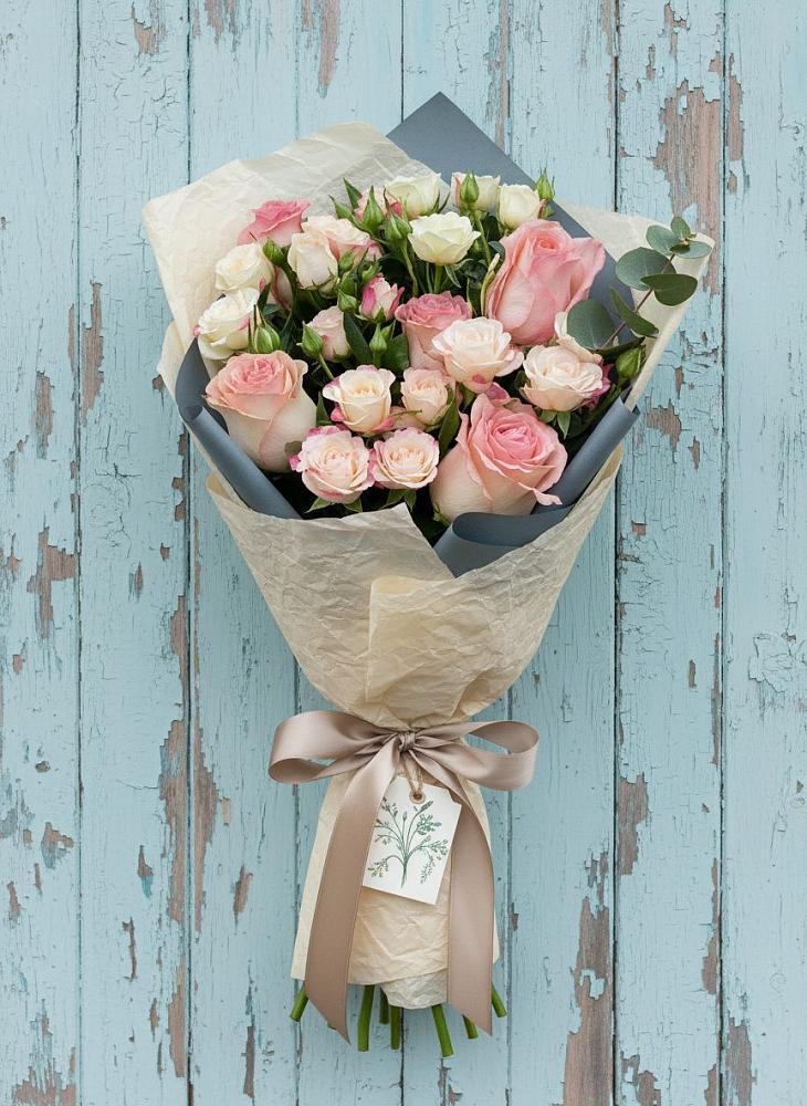 Букет цветов из: Розы в Туле