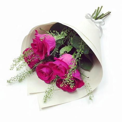 Букет цветов из: Розы в Туле