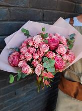 Букет цветов из:  Розы в Туле