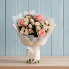 Букет цветов из:  Розы в Туле